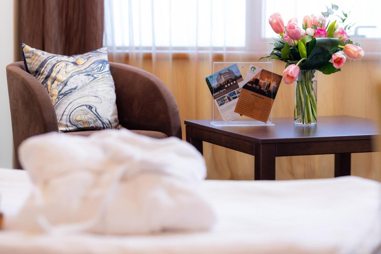 Hotel Terra Balneo Galaţi エクステリア 写真