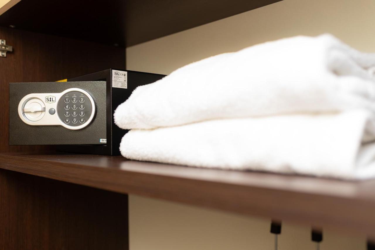 Hotel Terra Balneo Galaţi エクステリア 写真