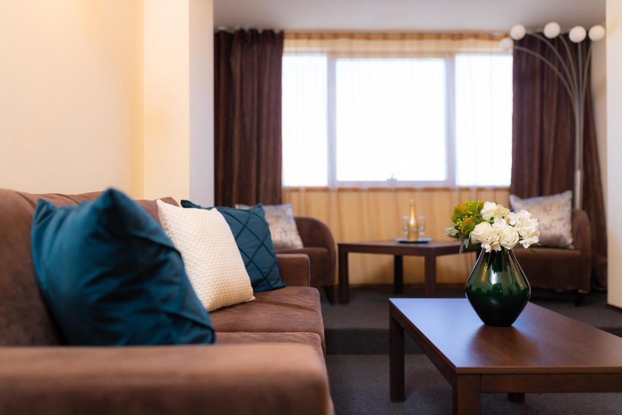 Hotel Terra Balneo Galaţi エクステリア 写真