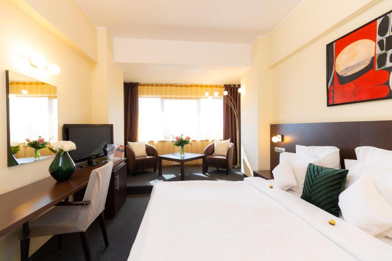 Hotel Terra Balneo Galaţi エクステリア 写真