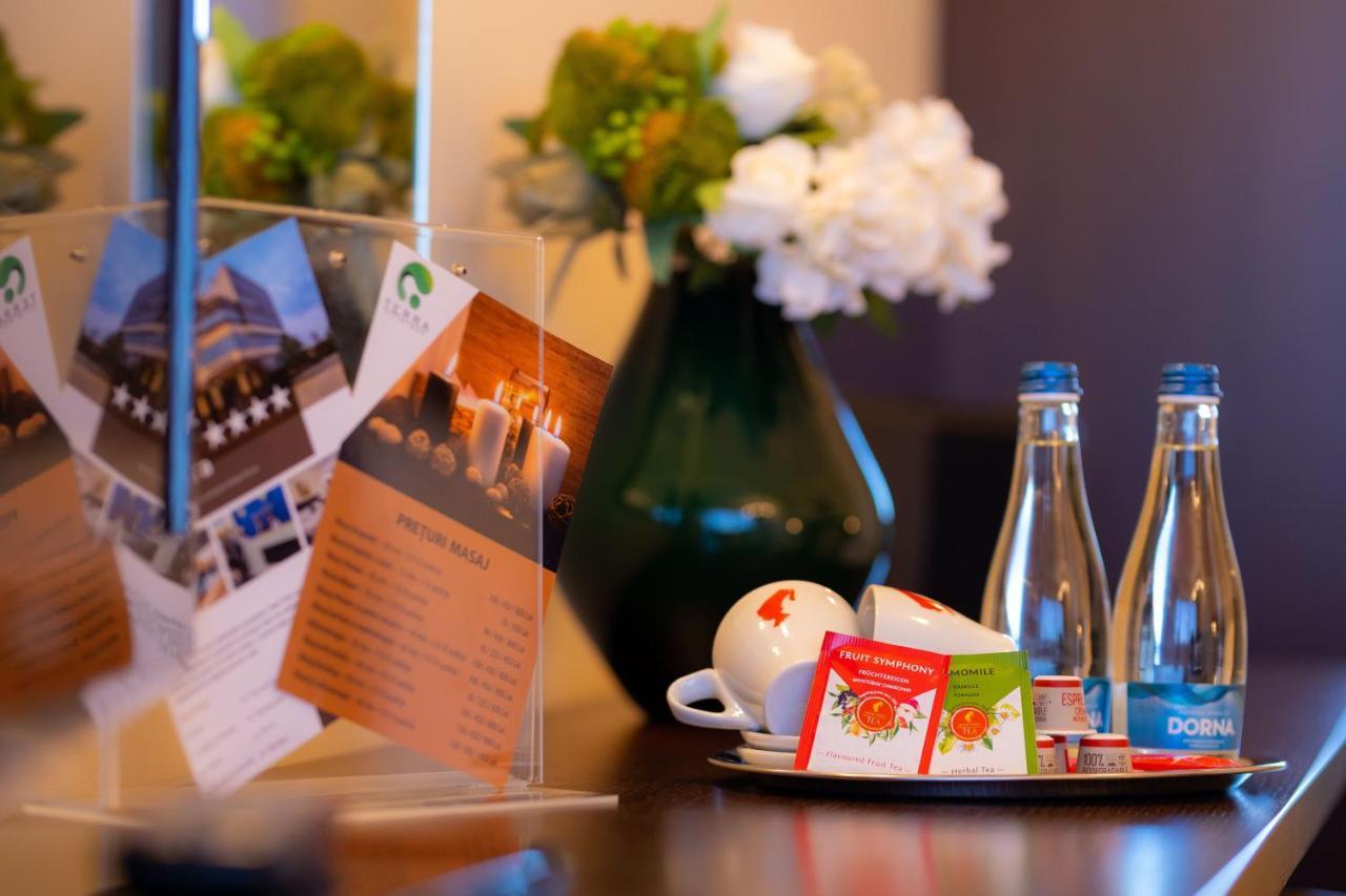Hotel Terra Balneo Galaţi エクステリア 写真