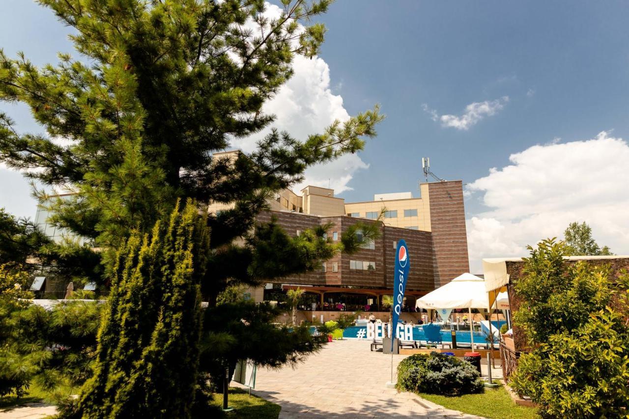 Hotel Terra Balneo Galaţi エクステリア 写真